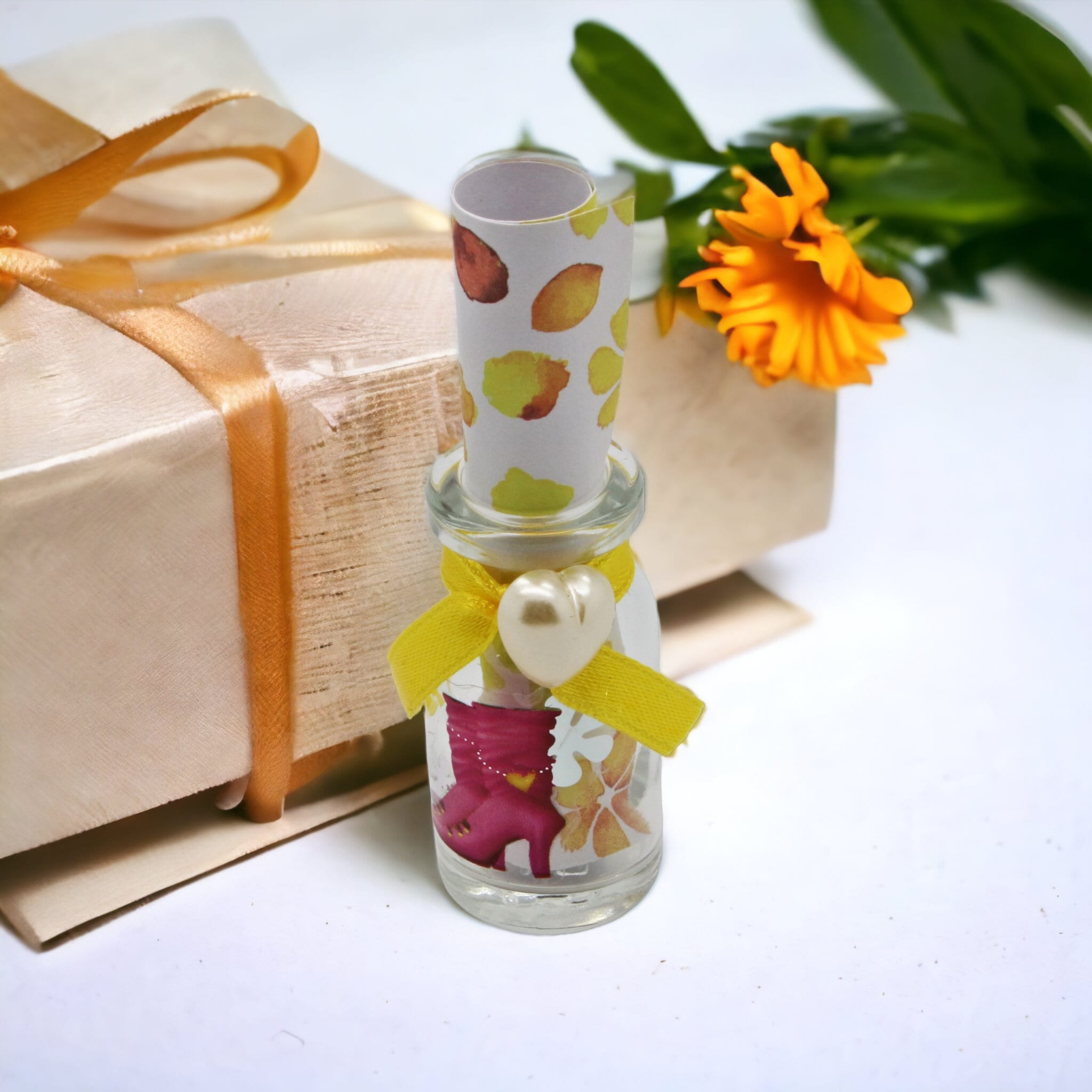Flaschenpost Fläschchen aus Glas für Gutscheine oder Geldgeschenke mit Papierrolle für Glückwünsche und Nachrichten