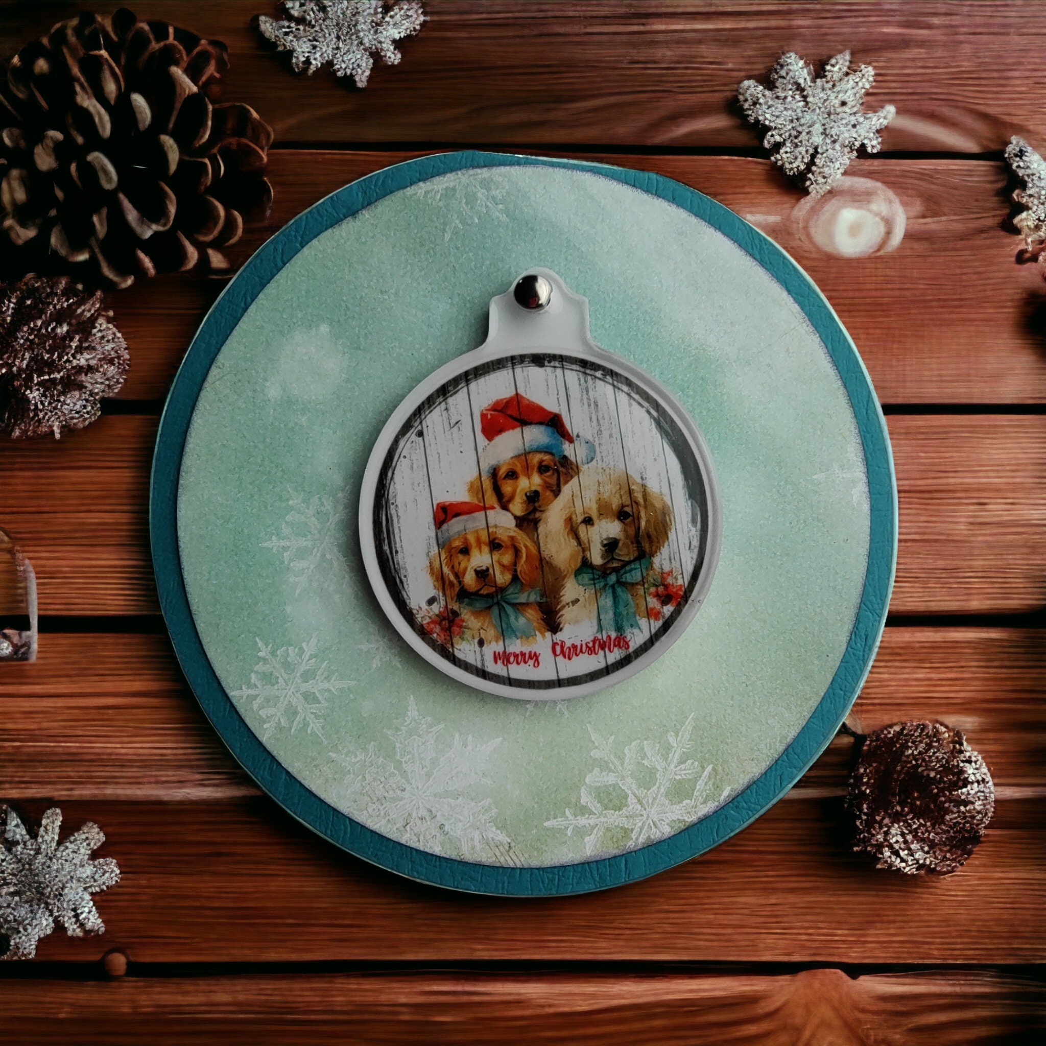 Weihnachtskugel Weihnachtsschmuck Baumanhänger Christmas Ornaments auf einer runden Weihnachtskarte inkl. Kuvert