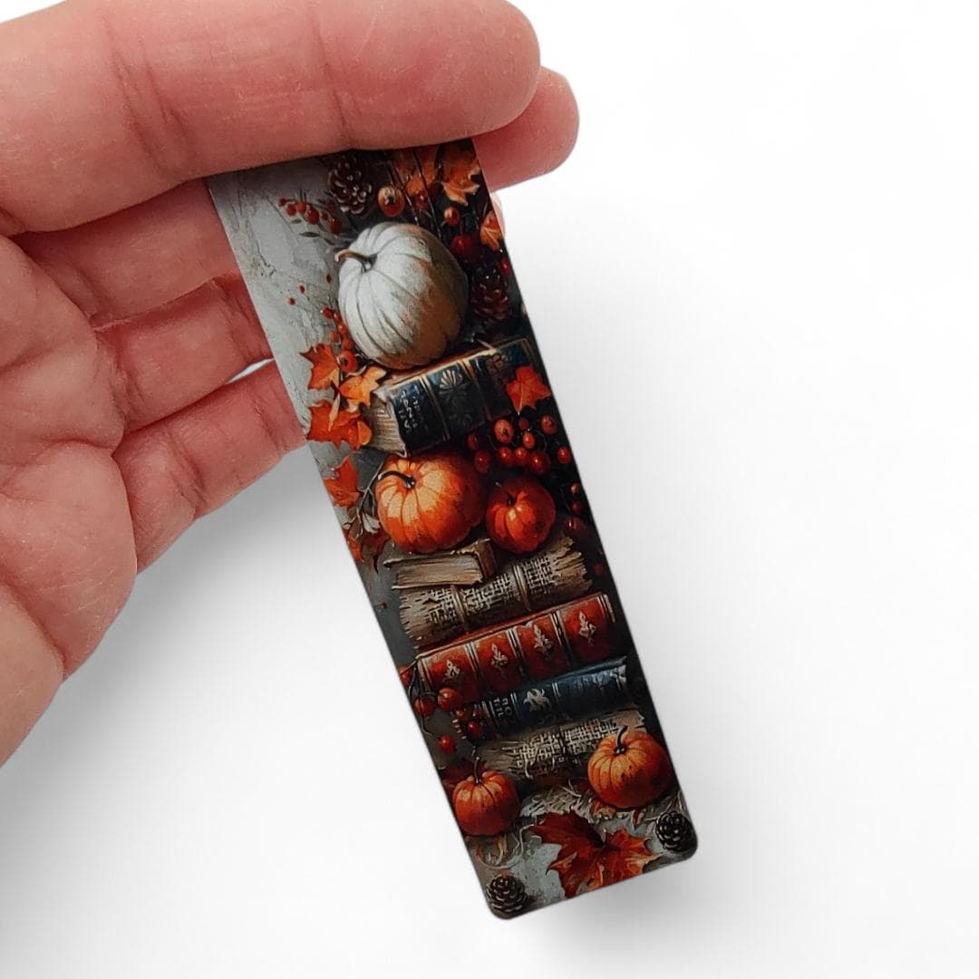 Lesezeichen aus Aluminium Geschenk zum Geburtstag Herbst Kürbis Bücher Bookmark - 2 Motive zur Auswahl #LEALU Lesezeichen aus Aluminium Geschenk zum Geburtstag Herbst Kürbis Bücher Bookmark - 2 Motive zur Auswahl #LEALU