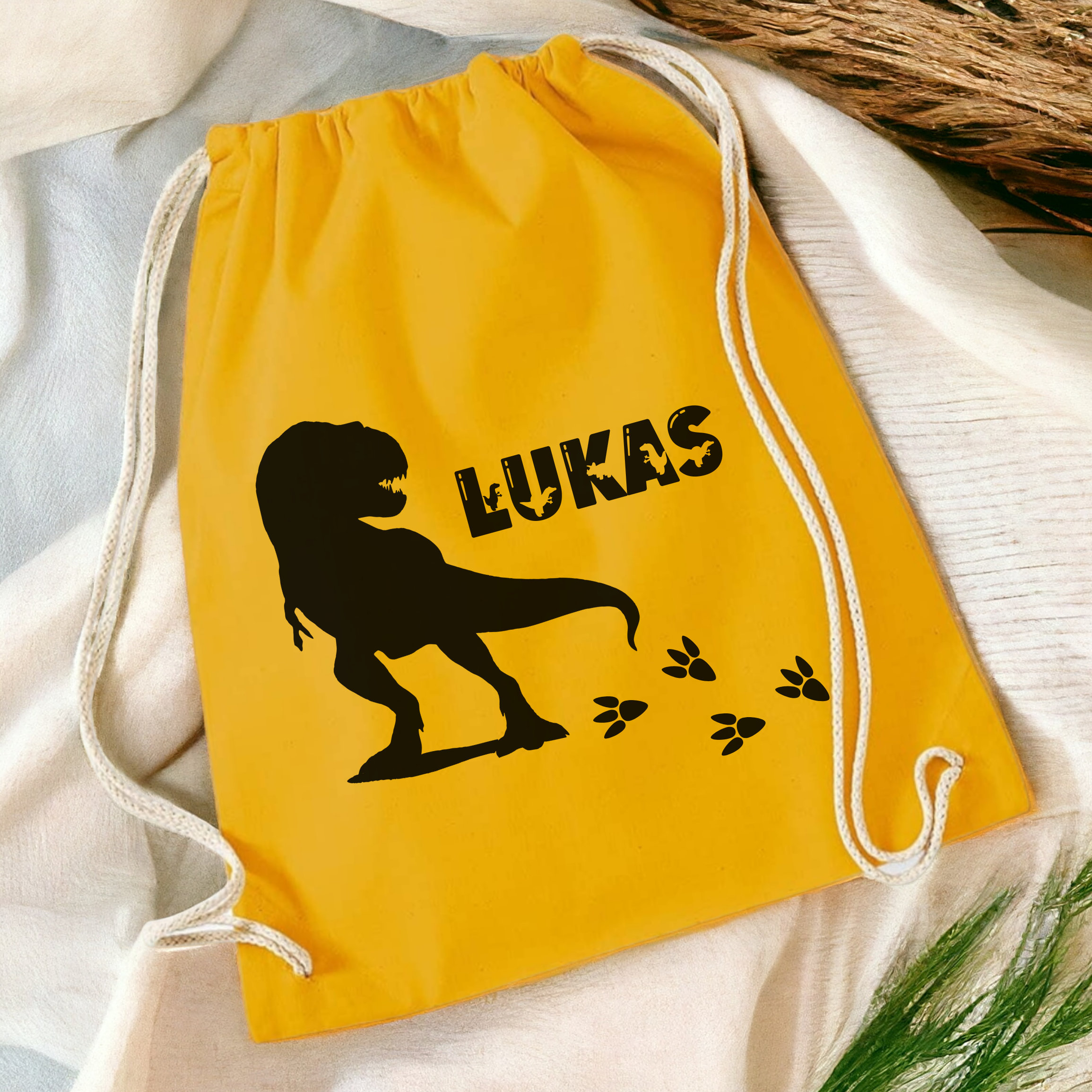 Personalisierter Turnbeutel "Dino" mit Namen zum Zuziehen | Jungen & Mädchen | Zuziehbeutel Stoffbeutel Sporttasche #TBBAUBNT Personalisierter Turnbeutel "Dino" mit Namen zum Zuziehen | Jungen & Mädchen | Zuziehbeutel Stoffbeutel Sporttasche #TBBAUBNT