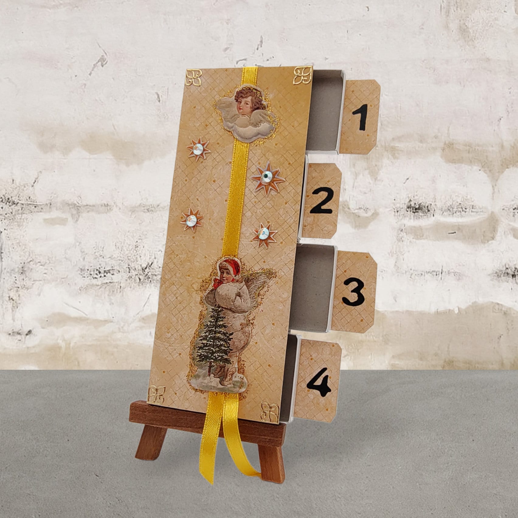 Adventskalender zum Befüllen aus 4 Streichholzschachteln