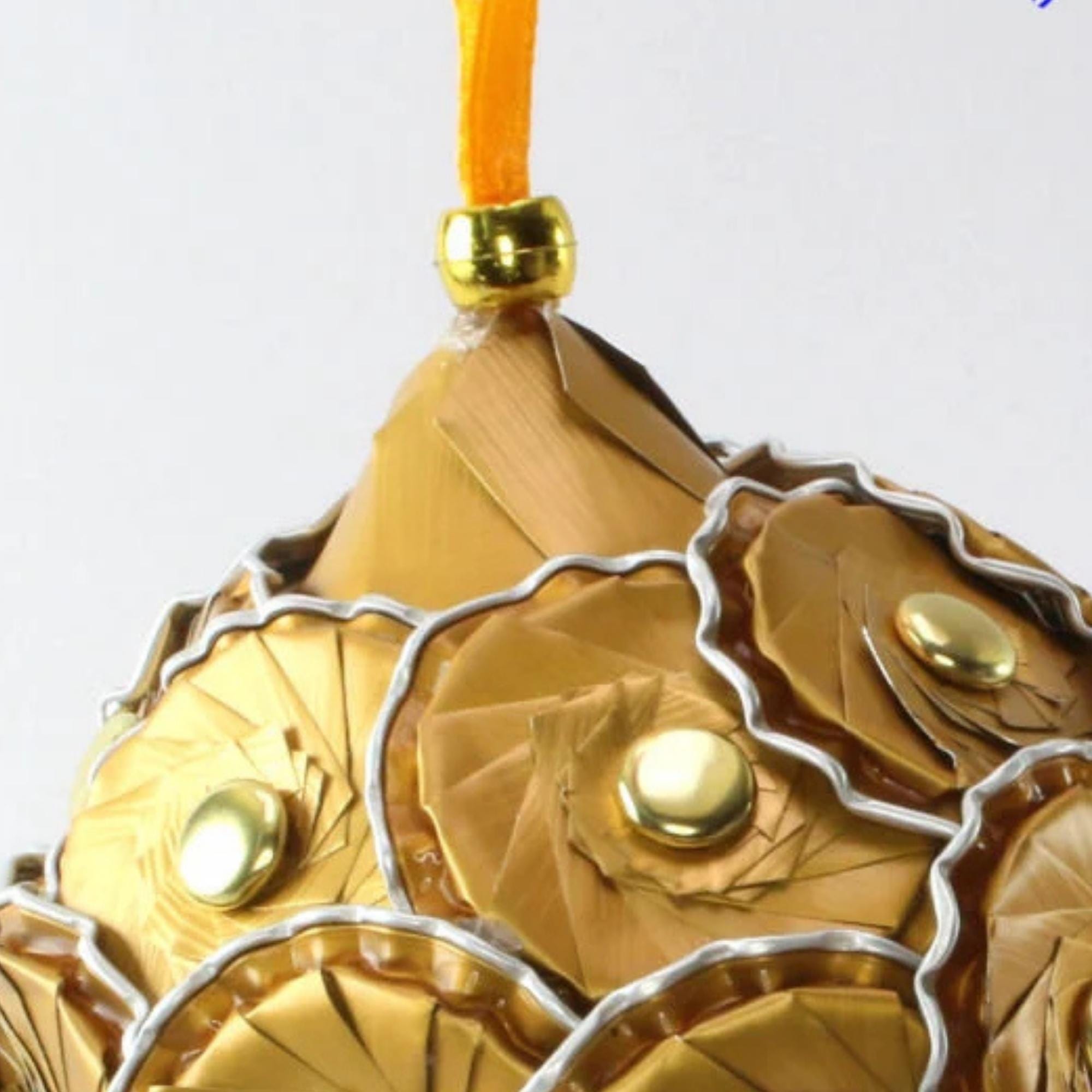 Große Weihnachtskugel Dekokugel aus Kaffeekapseln Christbaumkugel Weihnachtsornament Weihnachtsdeko Fensterdeko Upcycling #627795755