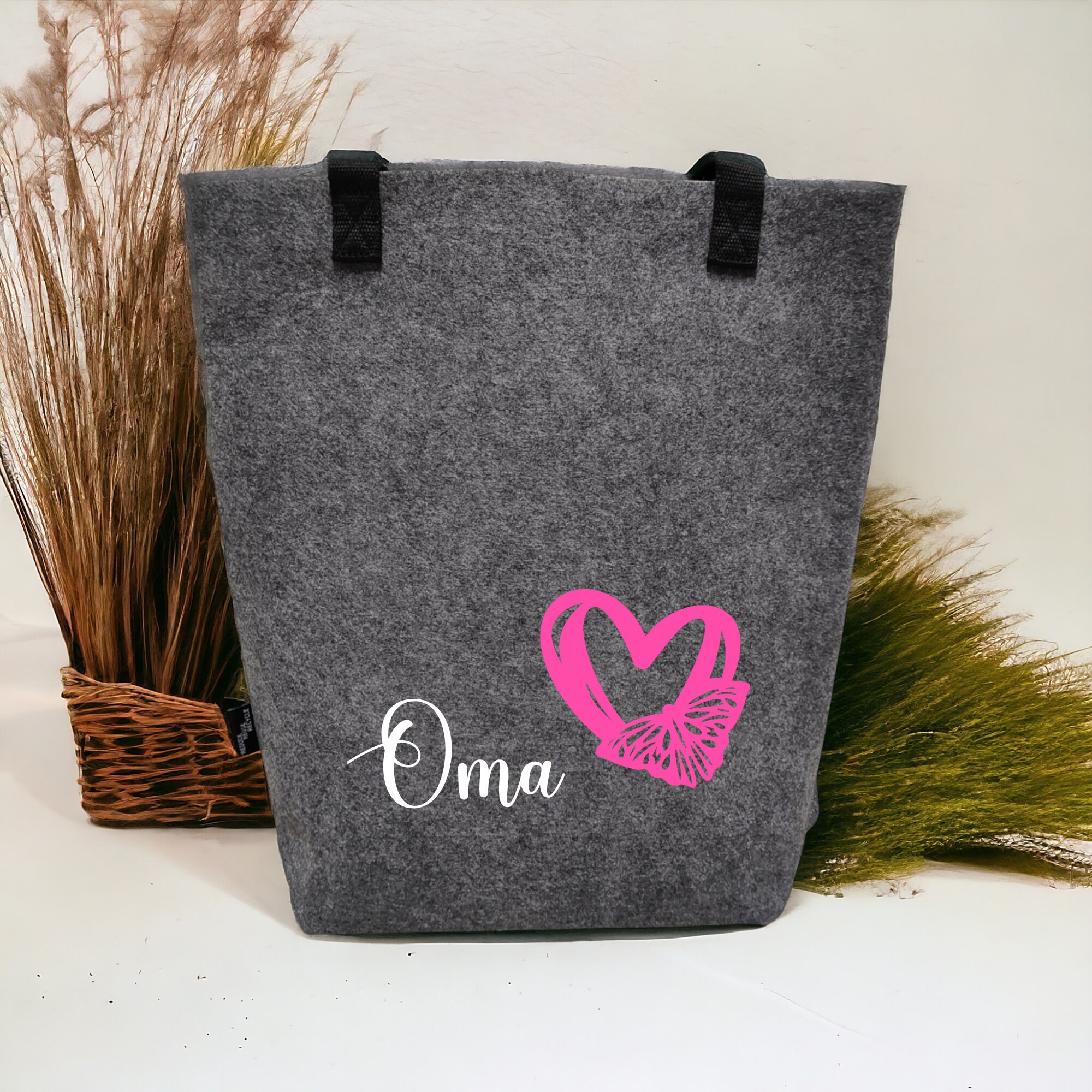 Tragetasche personalisiert, Filztasche mit NAME / OMA / MAMA als Geschenk zum Muttertag Valentinstag Geburtstag Weihnachten