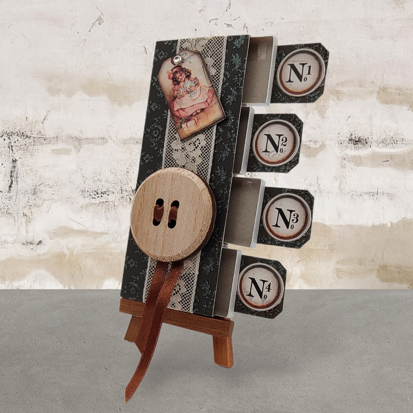 Adventskalender zum Befüllen aus 4 Streichholzschachteln