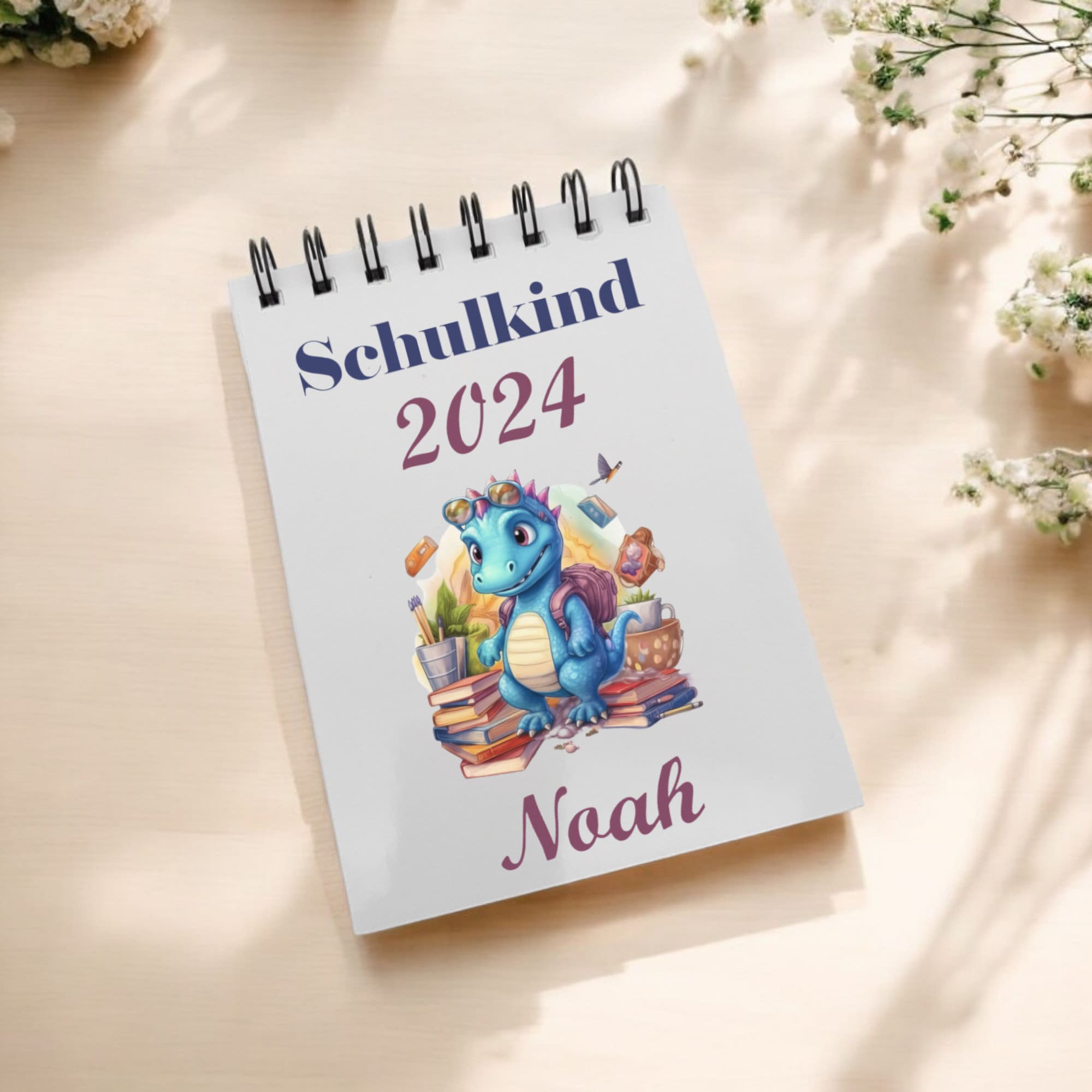 Notizblock Name und Jahr personalisiert DIN A6 Ringblock Schreibblock Notizbuch Schulheft Hausaufgabenheft - Schulkind Dinosaurier  #A6SO