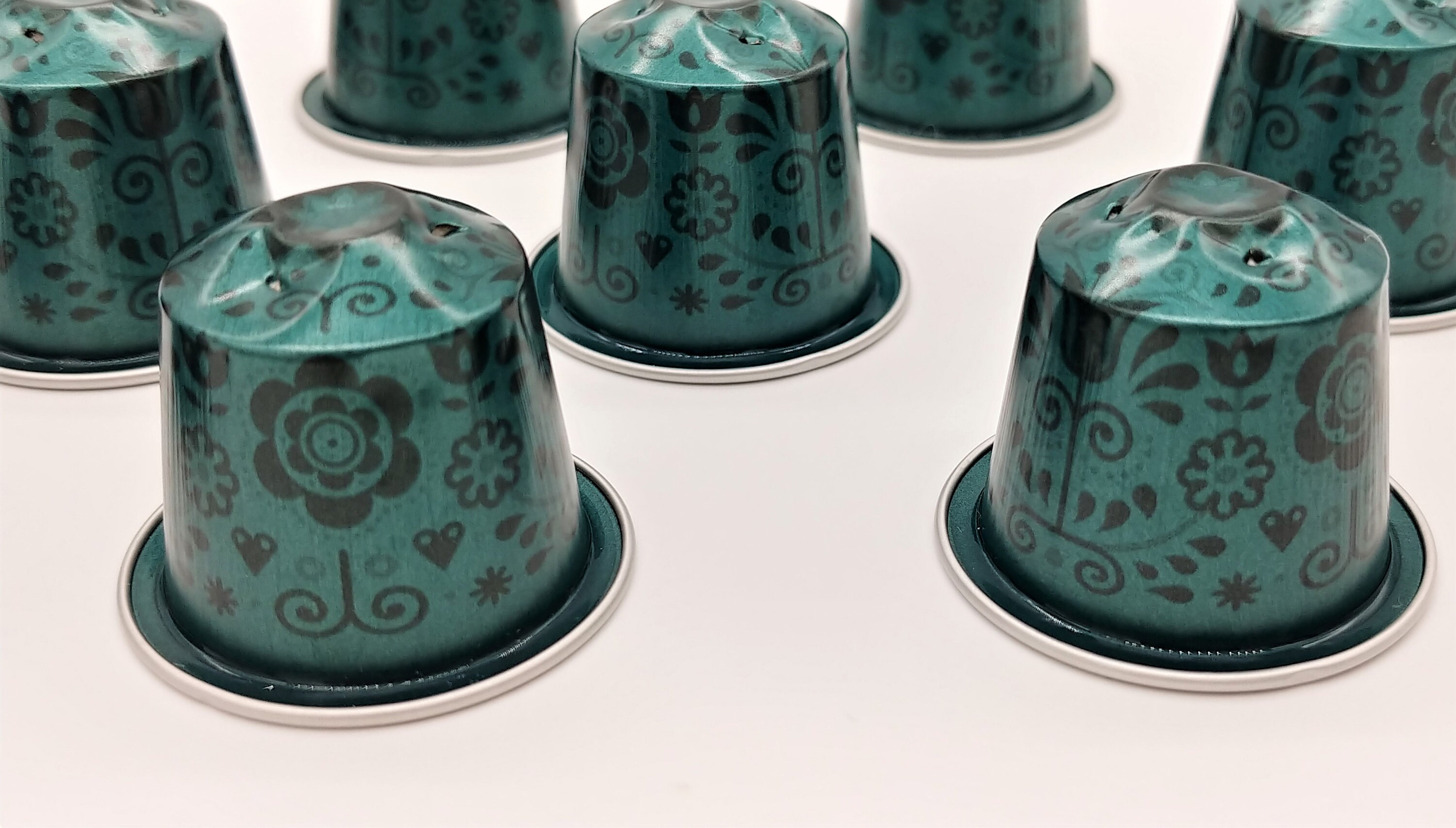 10 leere Kaffeekapseln Farbe : grün mit Blümchenmuster  #KNS