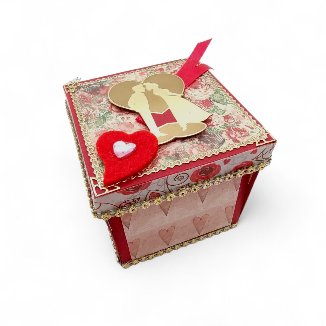 Explosionsbox zur Hochzeit Verlobung Geschenkbox Überraschungsbox Geschenkwürfel Geschenkschachtel #1659076422 Explosionsbox zur Hochzeit Verlobung Geschenkbox Überraschungsbox Geschenkwürfel Geschenkschachtel #1659076422