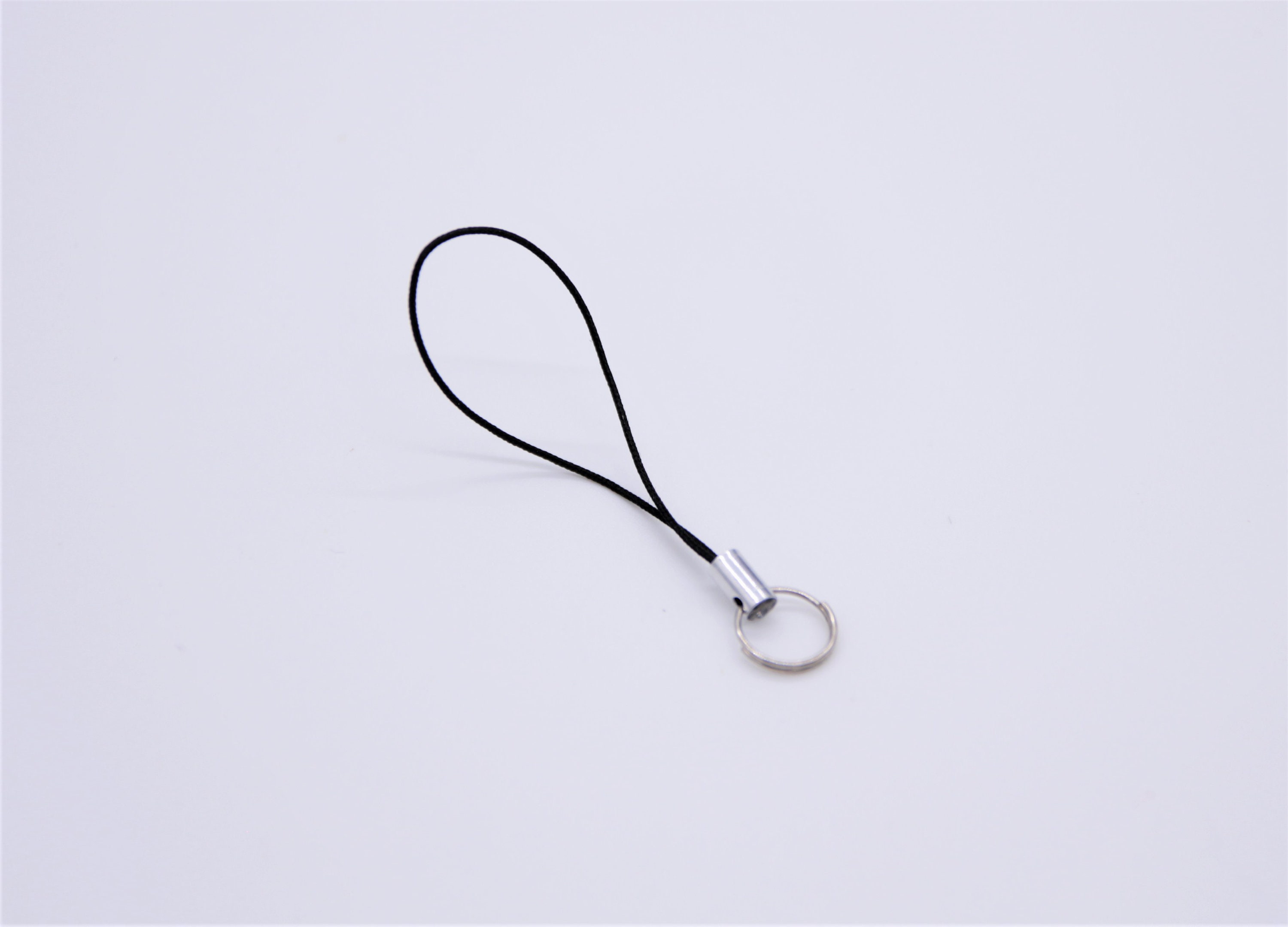 Handy-Handschlaufe / Handygurt/ Handyschmuck / Handyband geknotet aus Paracord (Fallschirmschnur)