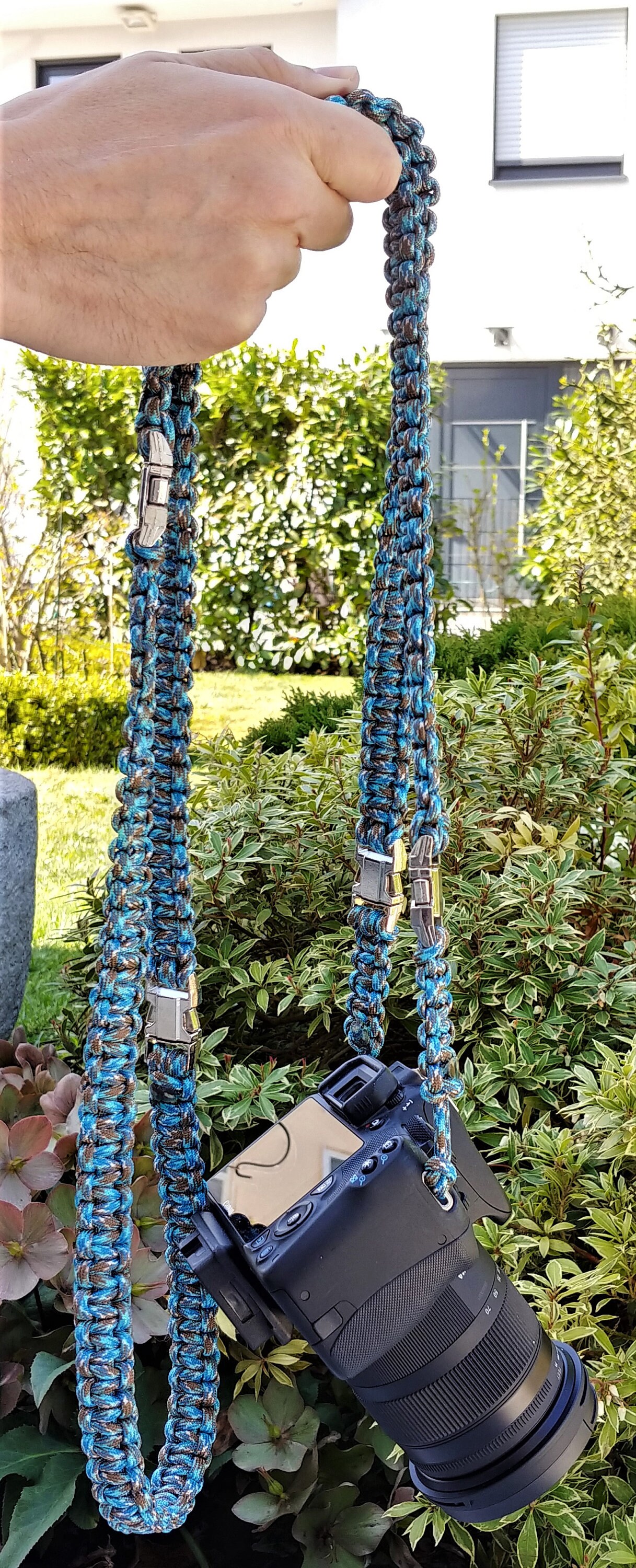 6 tlg. SET Kameragurt inkl. Handschlaufe geknotet aus Parachute Cord (Fallschirmschnur) Kamera Zubehör - Farbe "Türkis" 6 tlg. SET Kameragurt inkl. Handschlaufe geknotet aus Parachute Cord (Fallschirmschnur) Kamera Zubehör - Farbe "Türkis"
