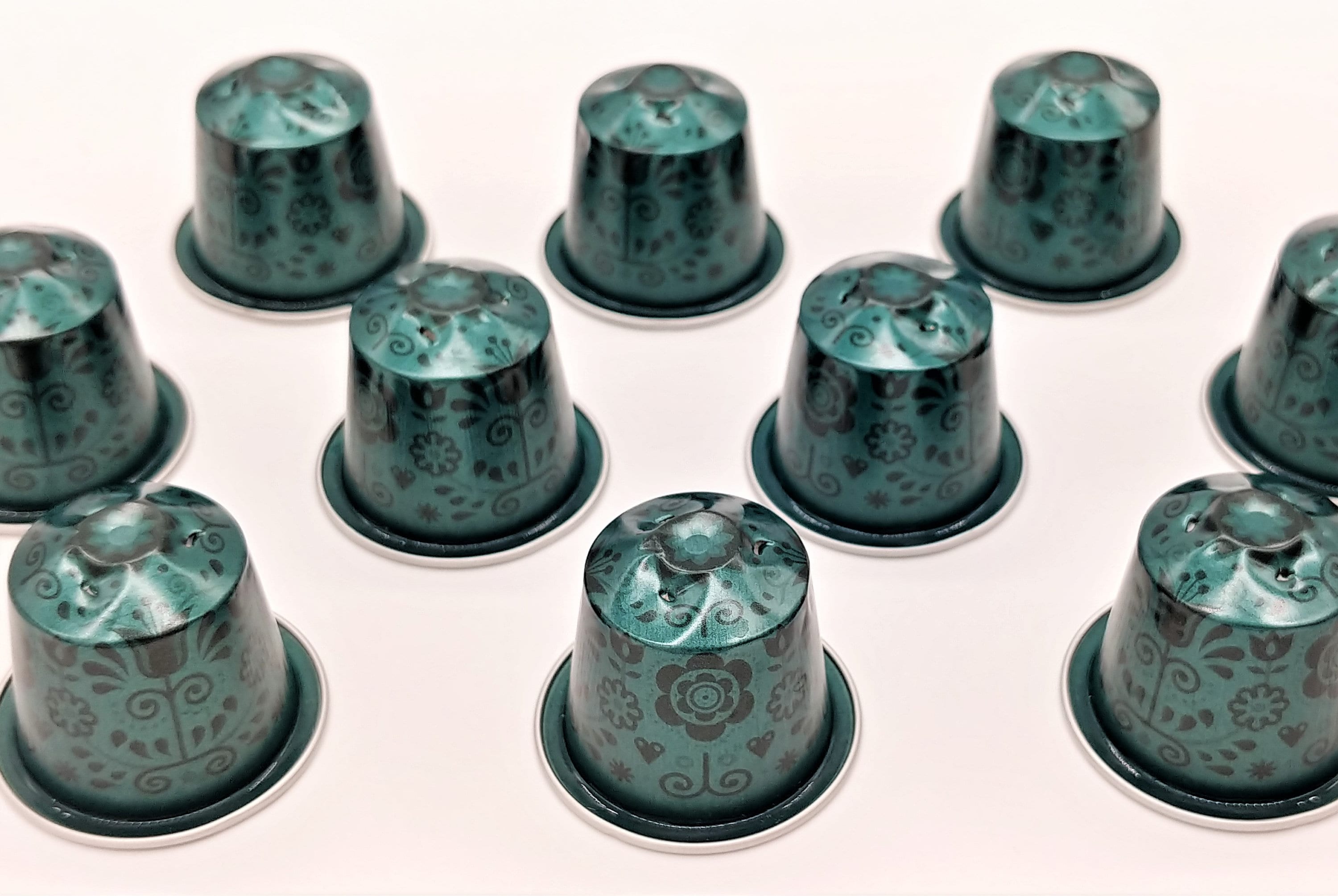 10 leere Kaffeekapseln Farbe : grün mit Blümchenmuster  #KNS