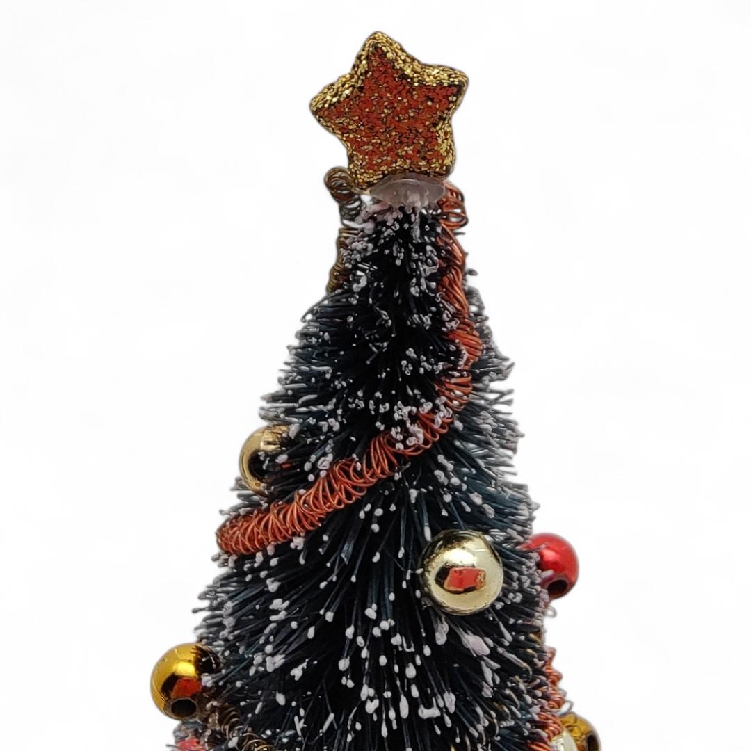 Miniatur Weihnachtsbaum Tannenbaum geschmückt Puppenhaus passend für 1:12 Puppenstube - Puppe - Puppenhaus  #1806665368