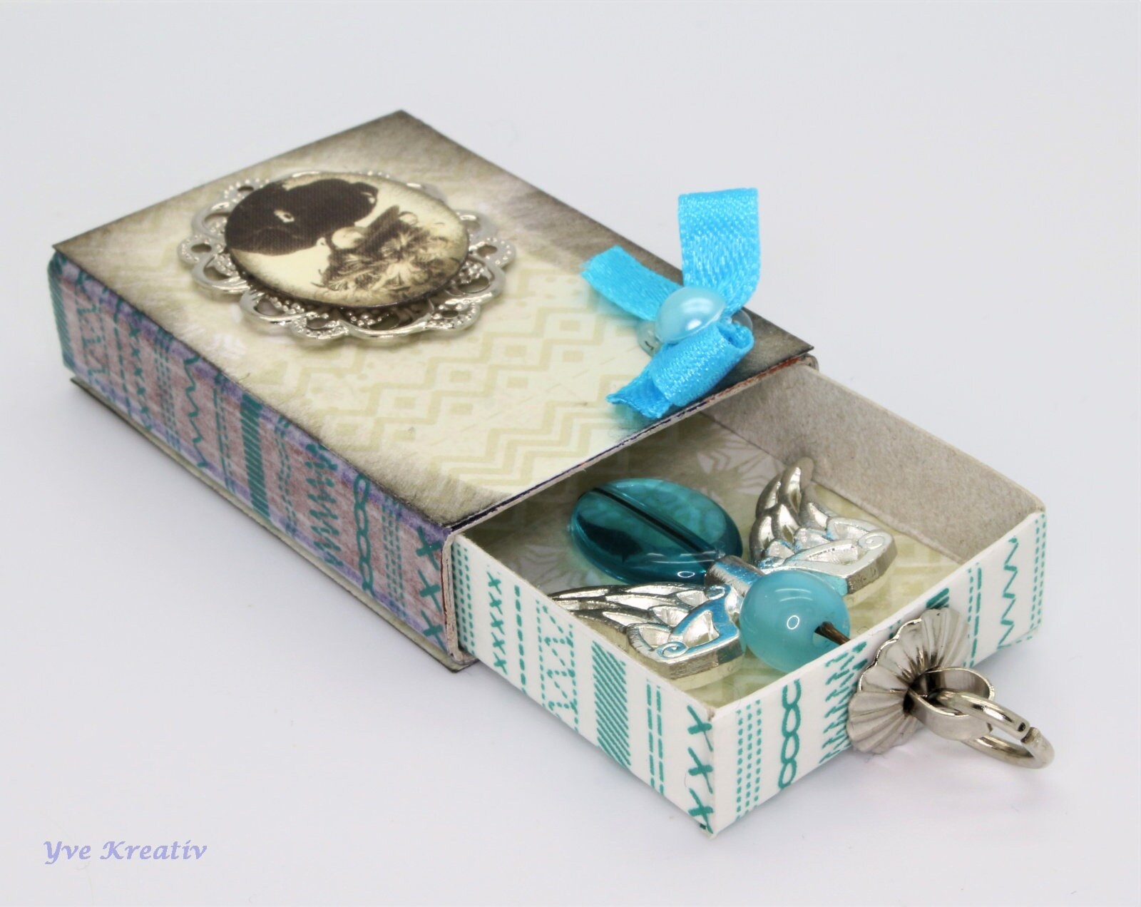 Kleine Schachtel mit Engel Anhänger, verzierte Streichholzschachtel als originelle Geschenkverpackung für Geld, Gutscheine und mehr
