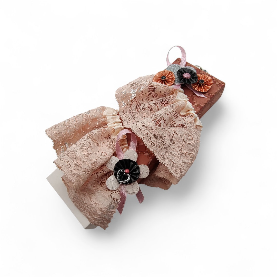 Geschenkschachtel "Hochzeit" mit Spitze und Kaffeekapseln verziert für Geld, Gutscheine, Theaterkarten  #613960924